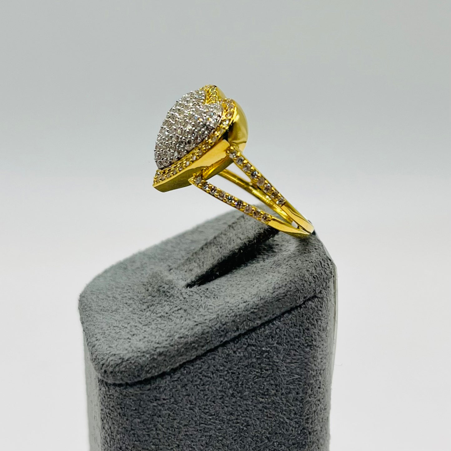 10k Gold Diamond Halo Heart Ring