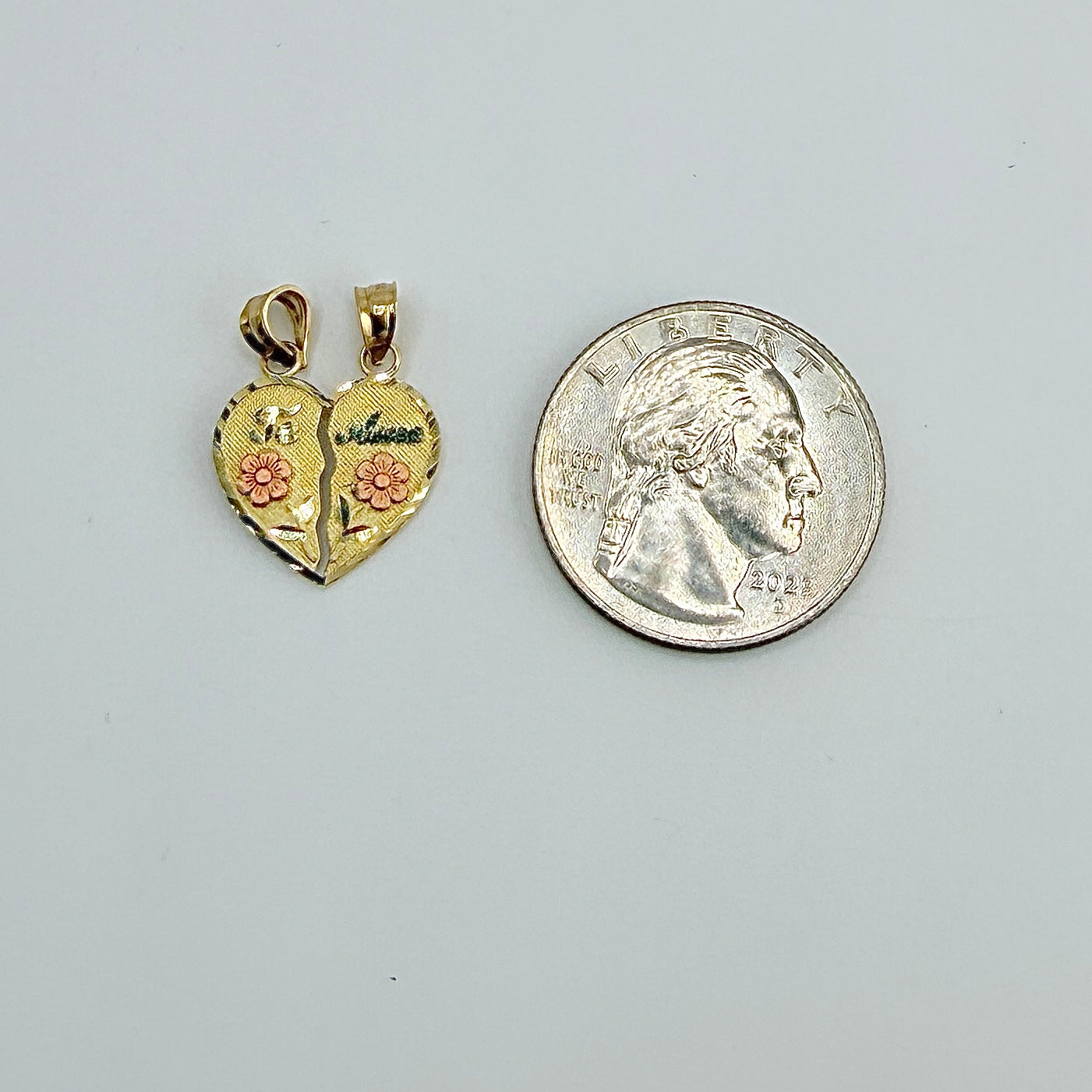 10k Gold Shareable Te Amo Heart Charm (Extra small)