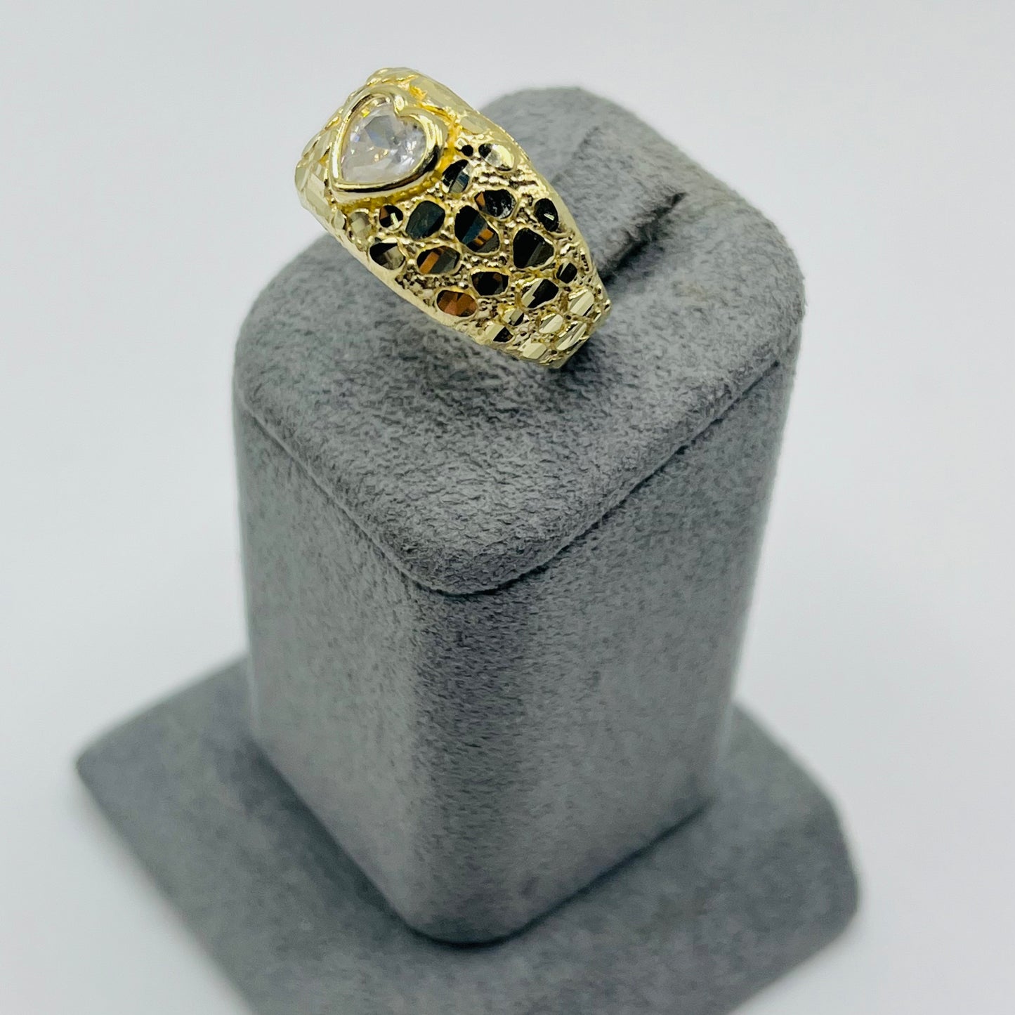 10k Gold Nugget Cz Heart Ring