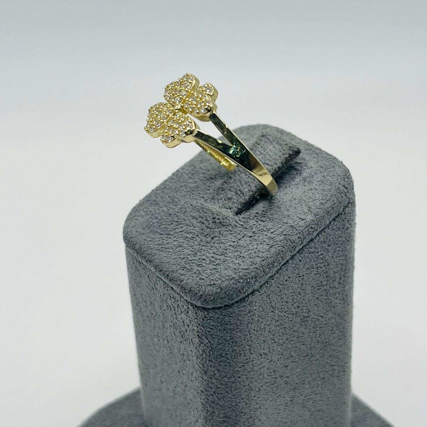 10k Gold Cz Heart Clover Ring