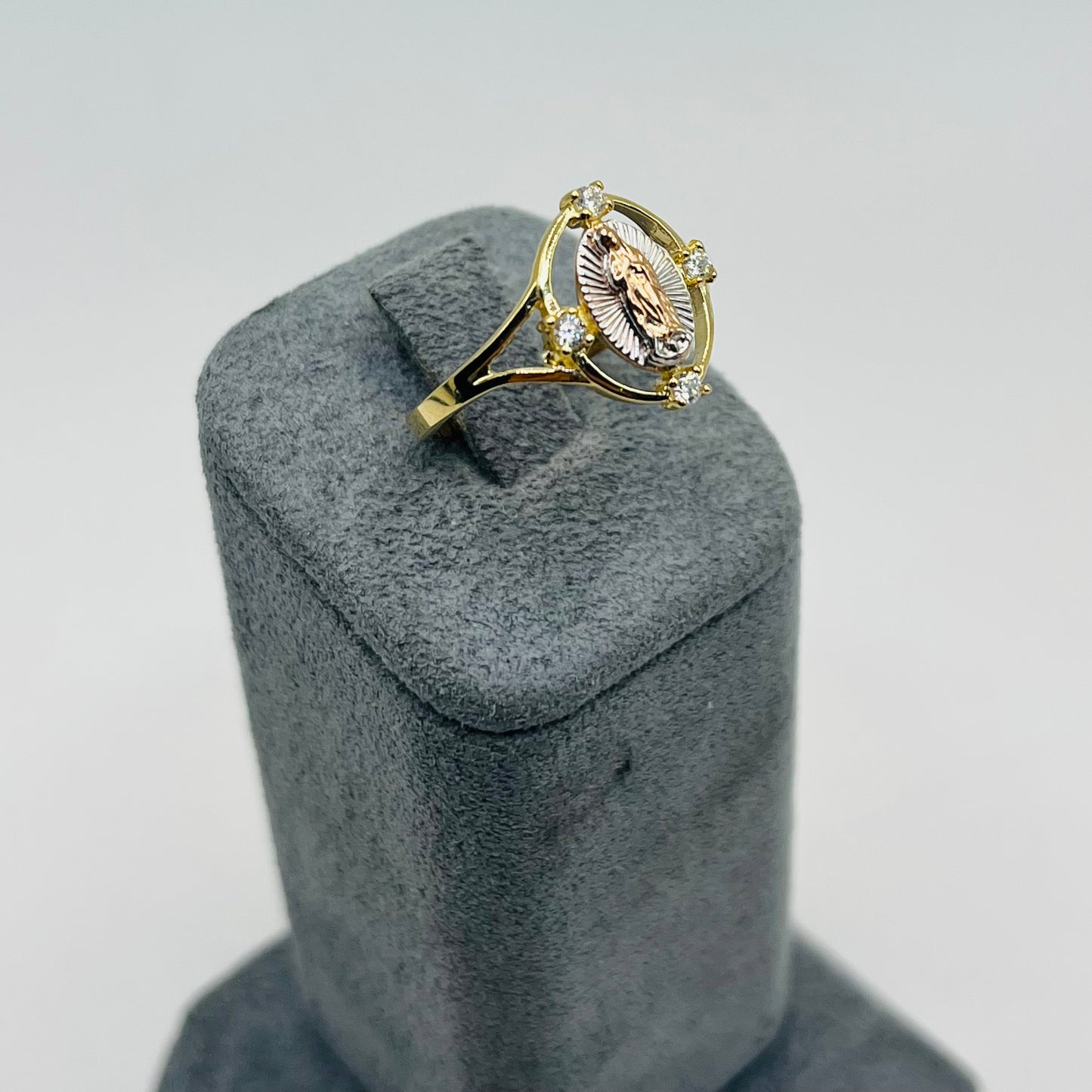 14k Gold Our Lady’s Embrace Ring