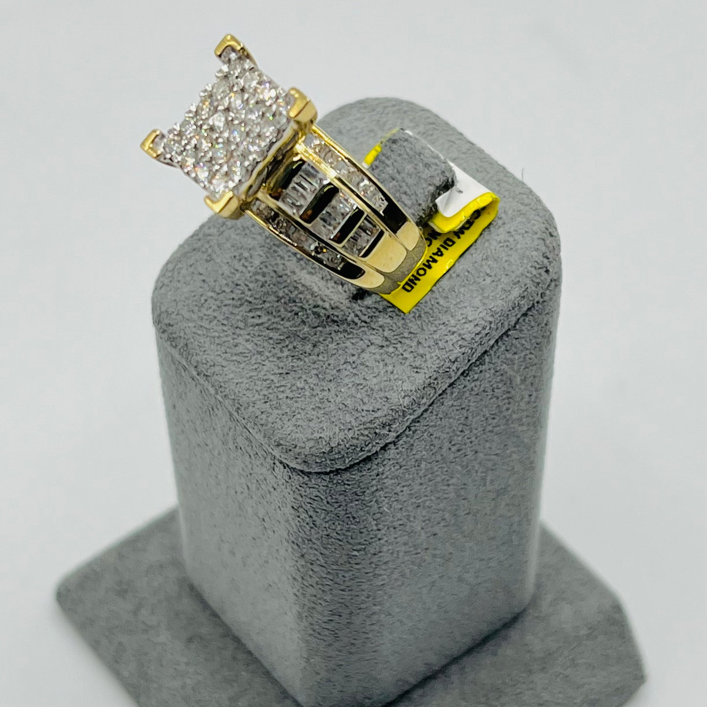 10k Gold Natural Diamond Two Tier Portrait Ring