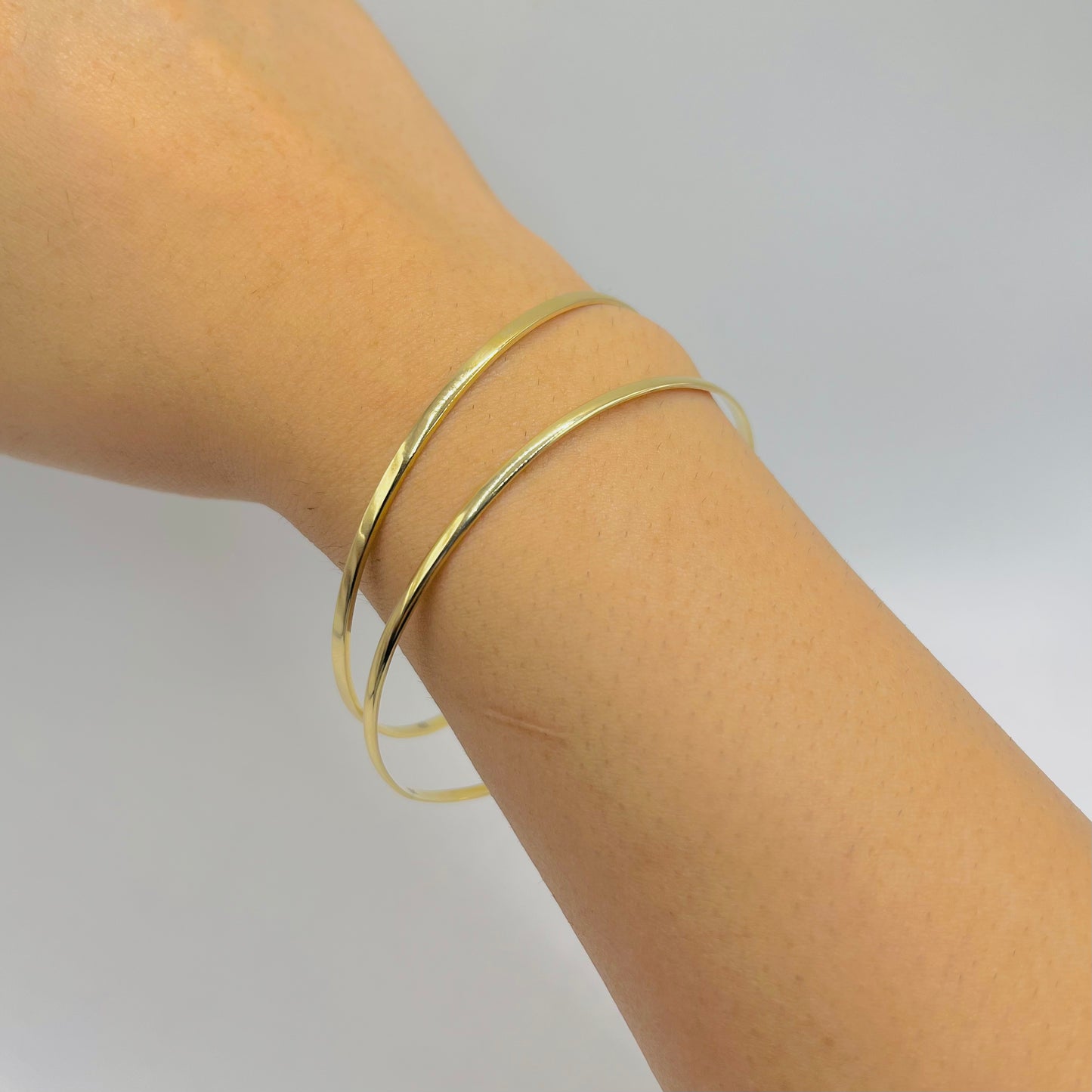 10k Gold High Polish Bangle