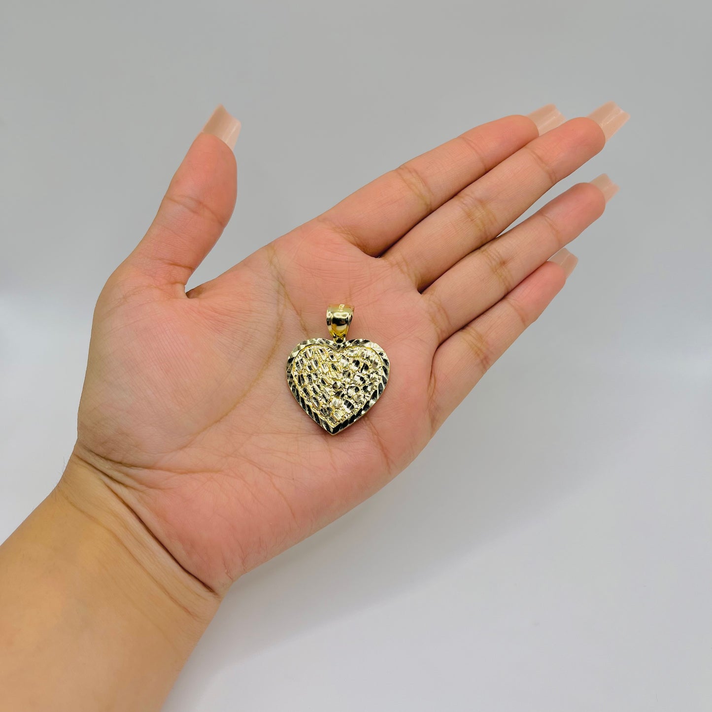 10k Gold DC Outlined Heart Nugget Pendant
