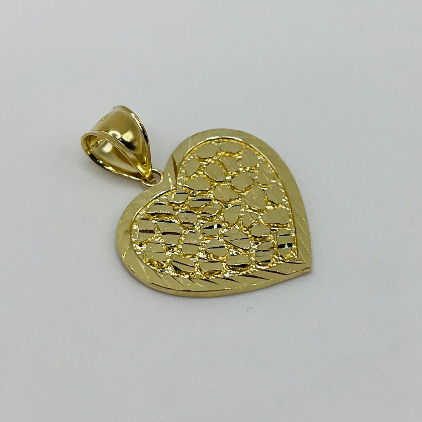 10k Gold DC Outlined Heart Nugget Pendant