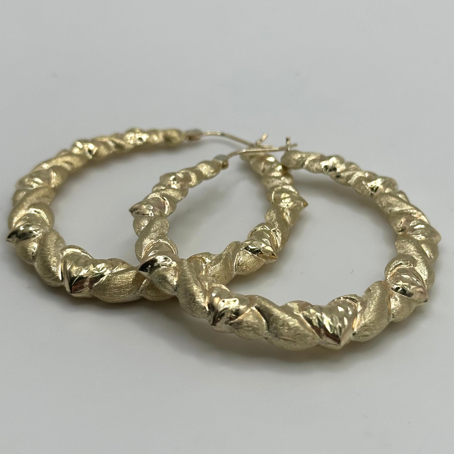 10K Gold All Heart Hoop Earrings 1.4"