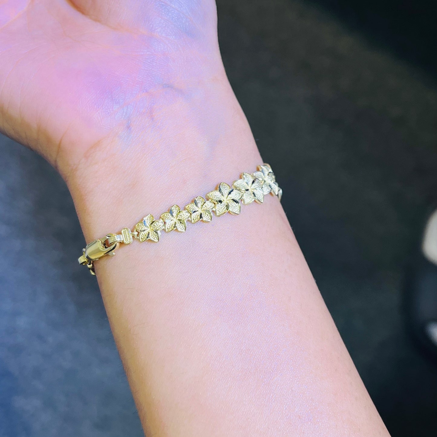 10k Gold Sm - Lrg Hibiscus Bracelet