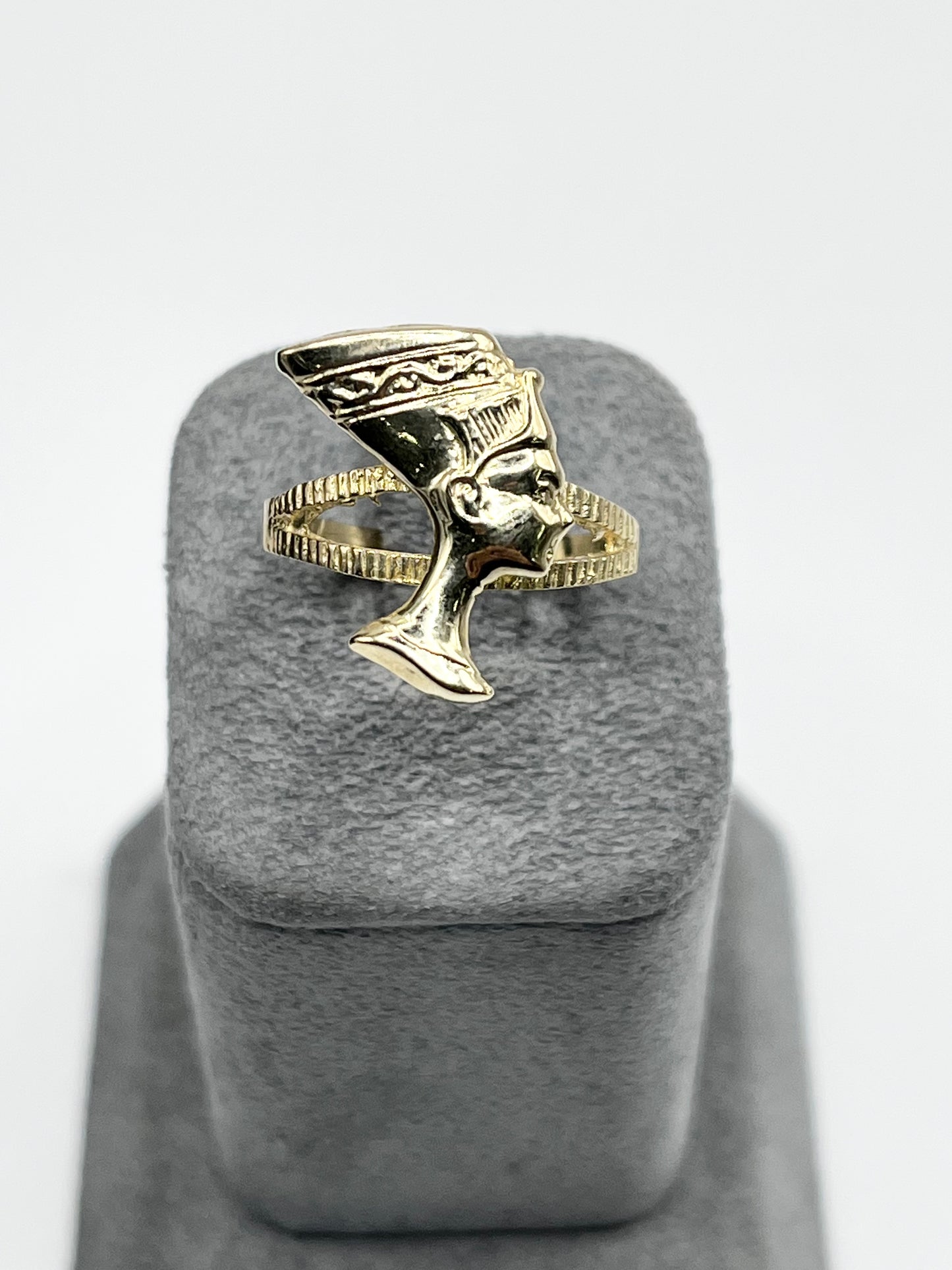 10K Gold Queen Nefertiti Ring