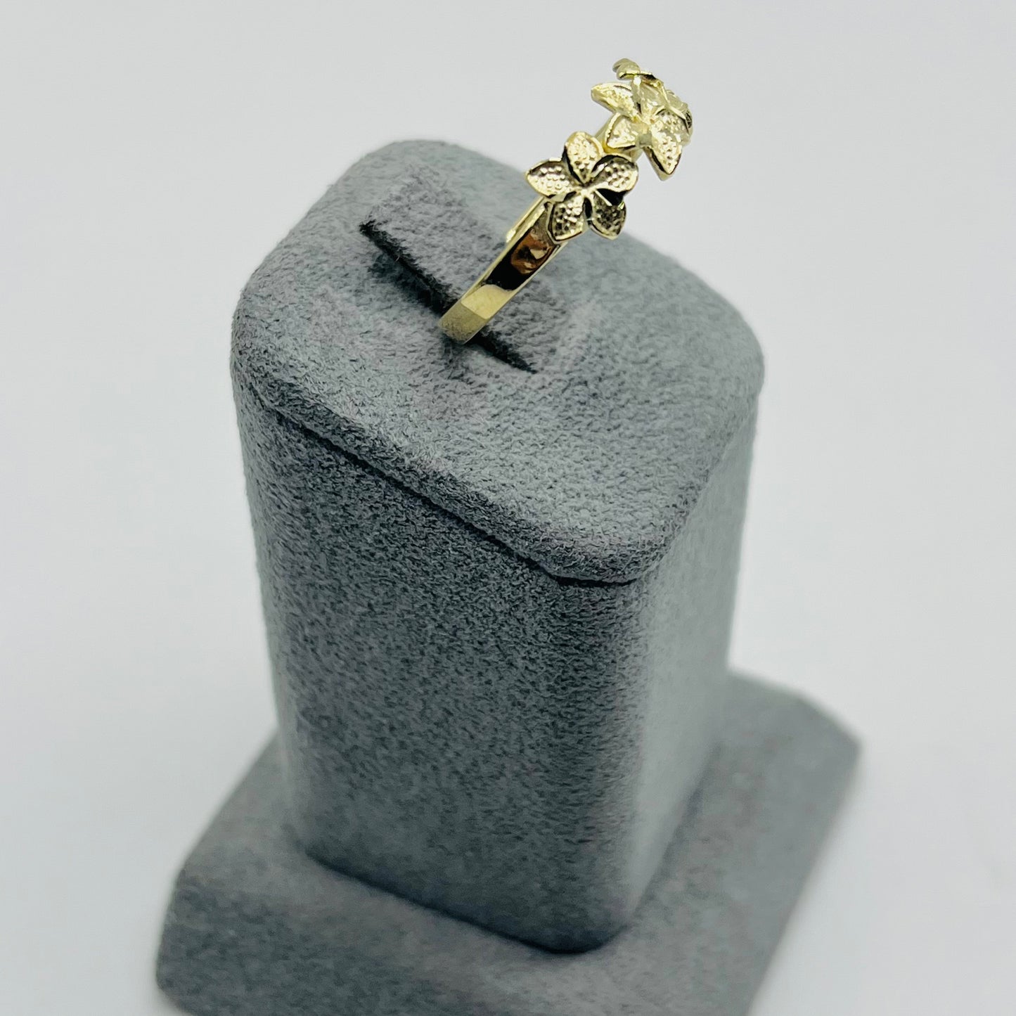 10k Gold Multi - Hibiscus Ring