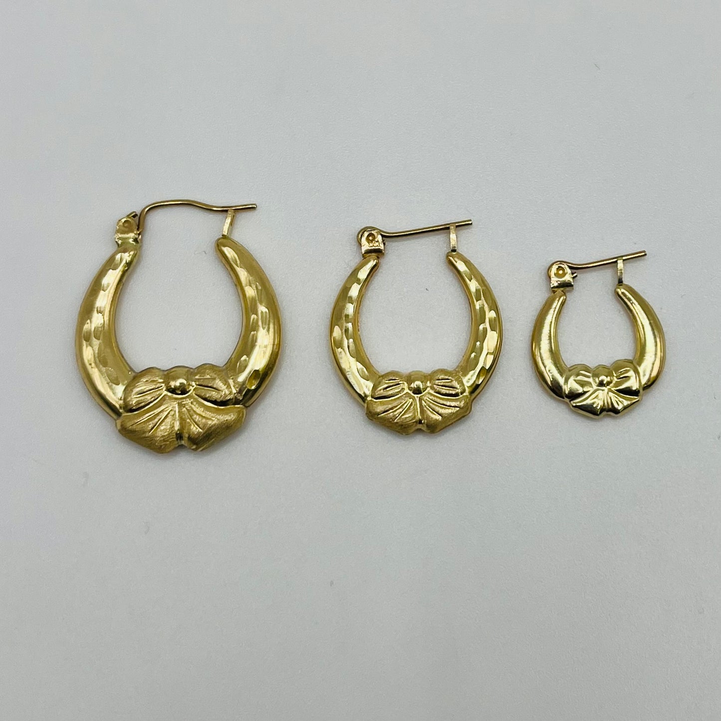 10K Gold Bow Hoops (Large, 0.9")