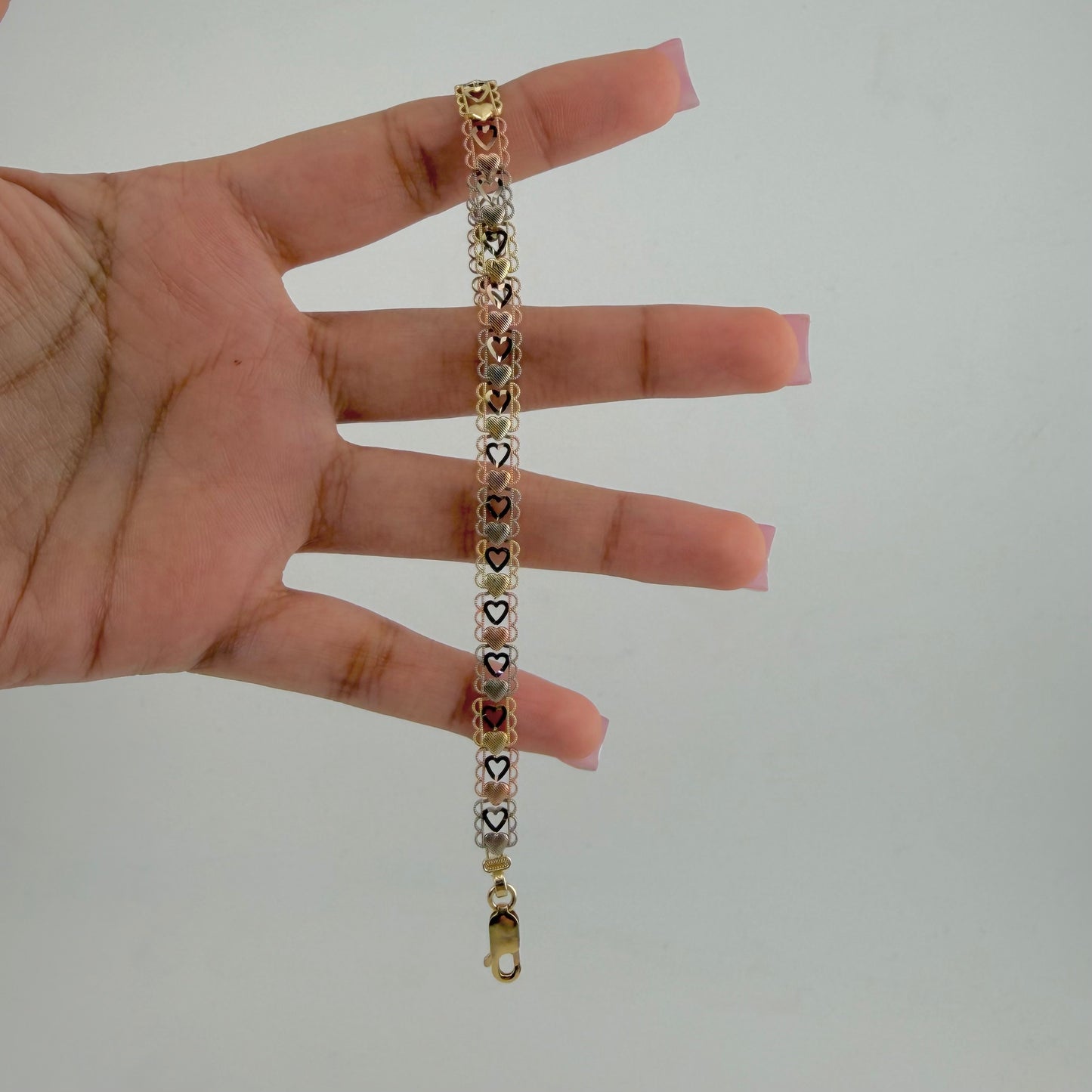 14k Gold Tri Color Heart Pattern Bracelet