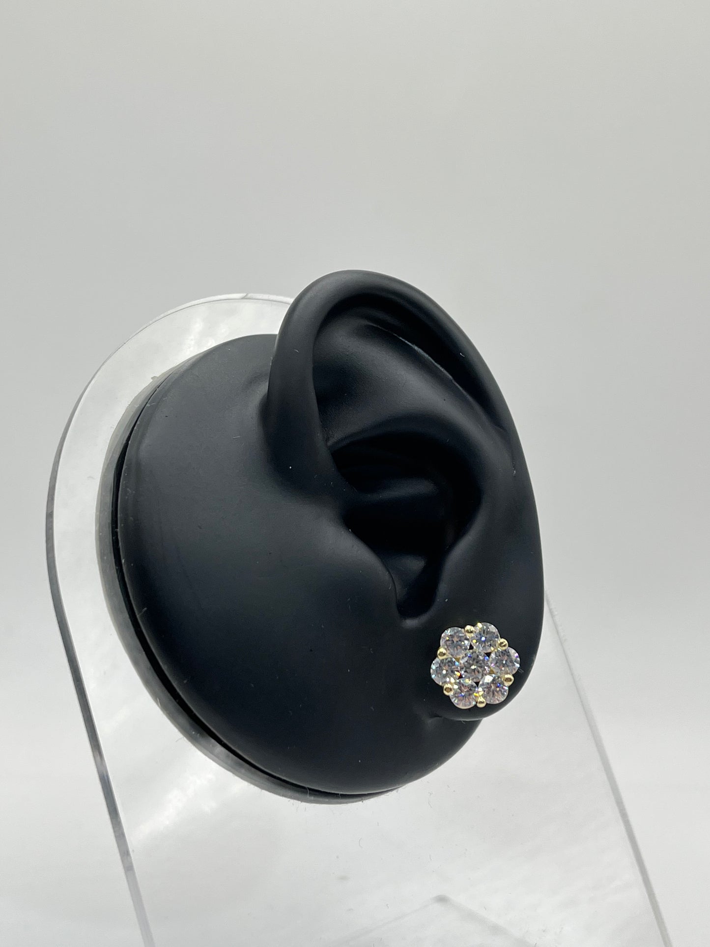 10K Gold CZ Flower Earrings (8mm)