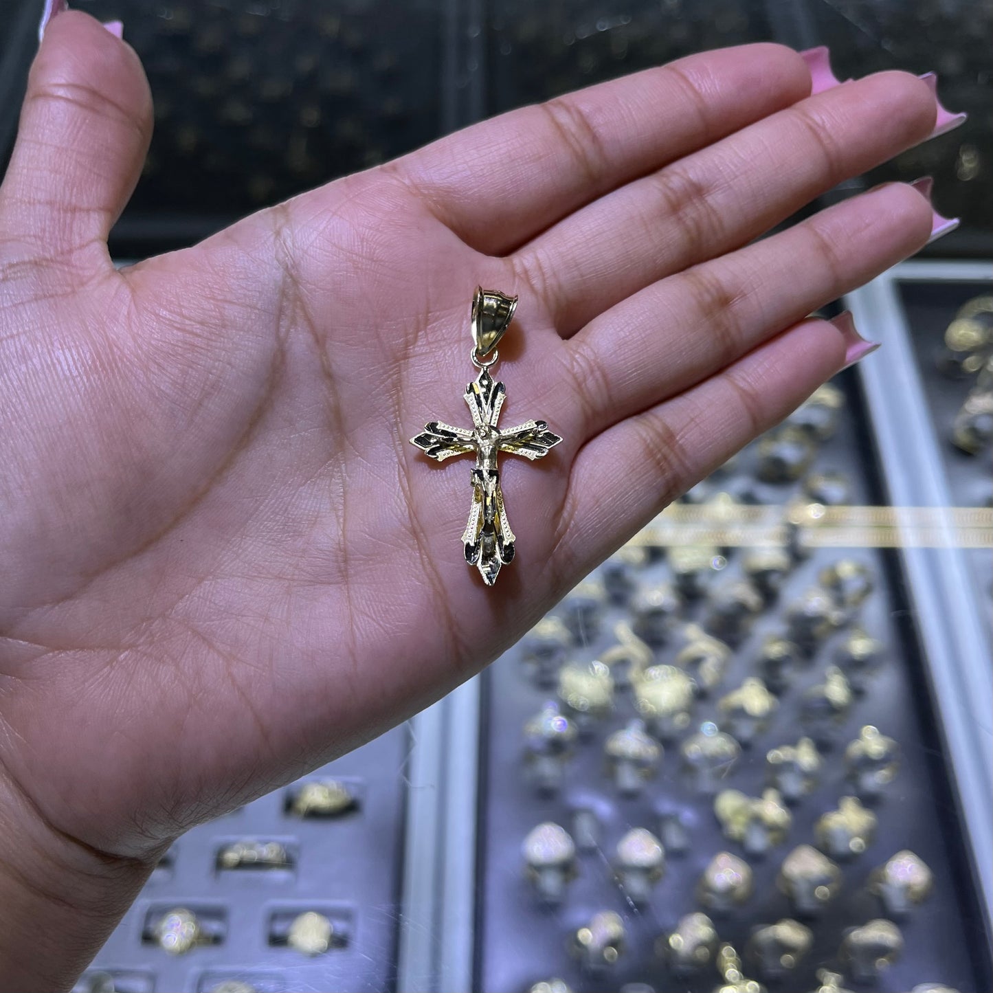 10k Gold Elegant Crucifix Charm