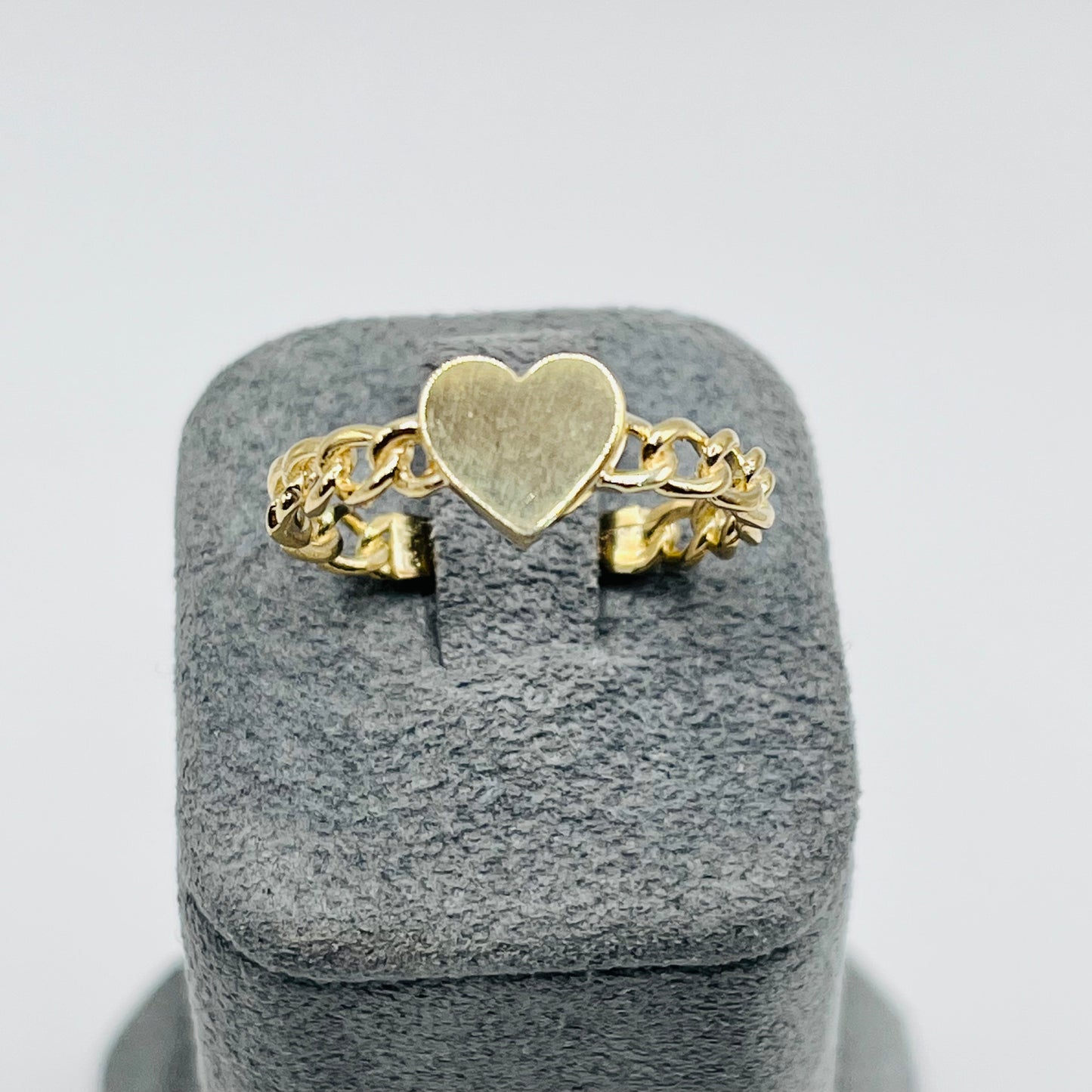 14K Gold Demure Heart Ring