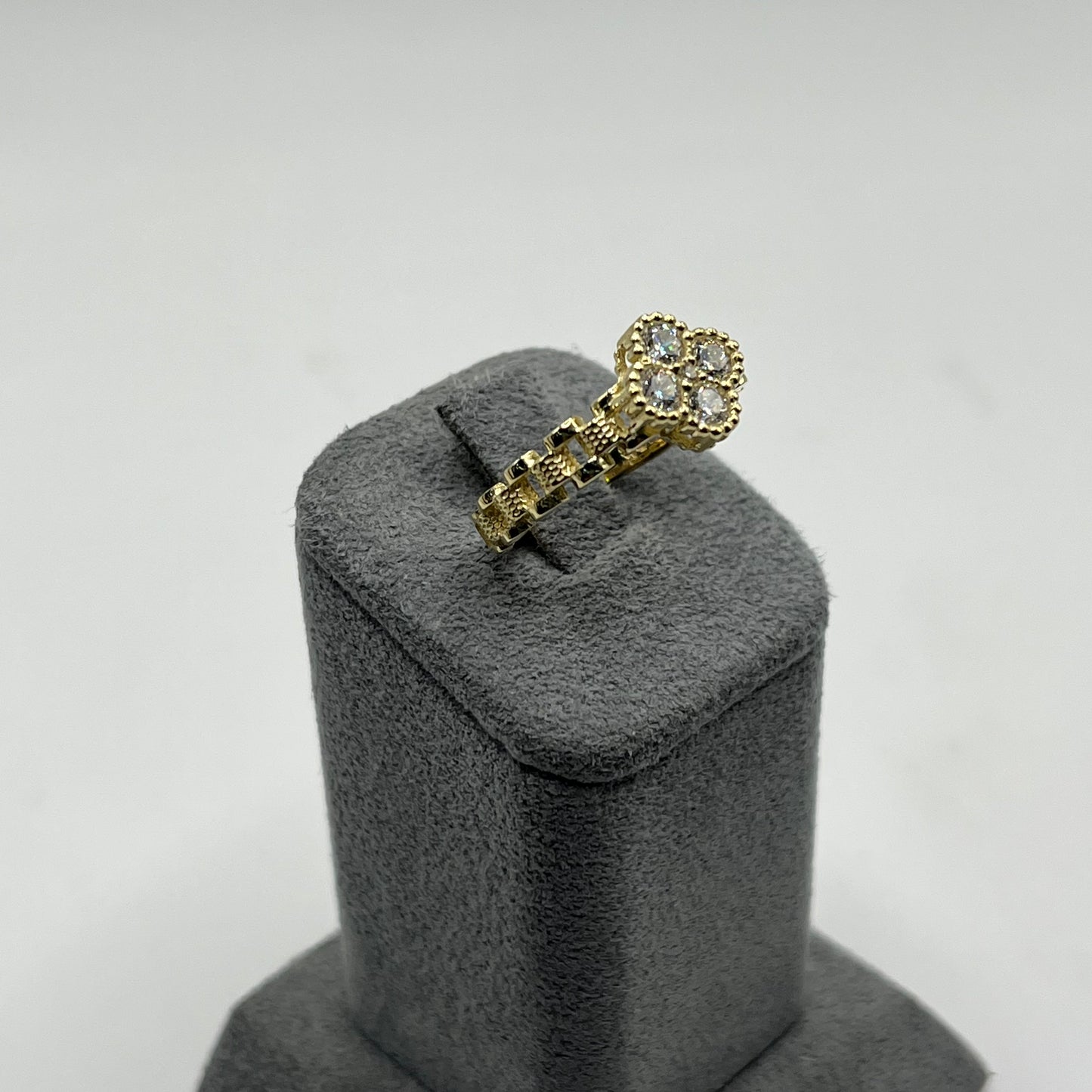 10k Gold Clover CZ Rx Ring