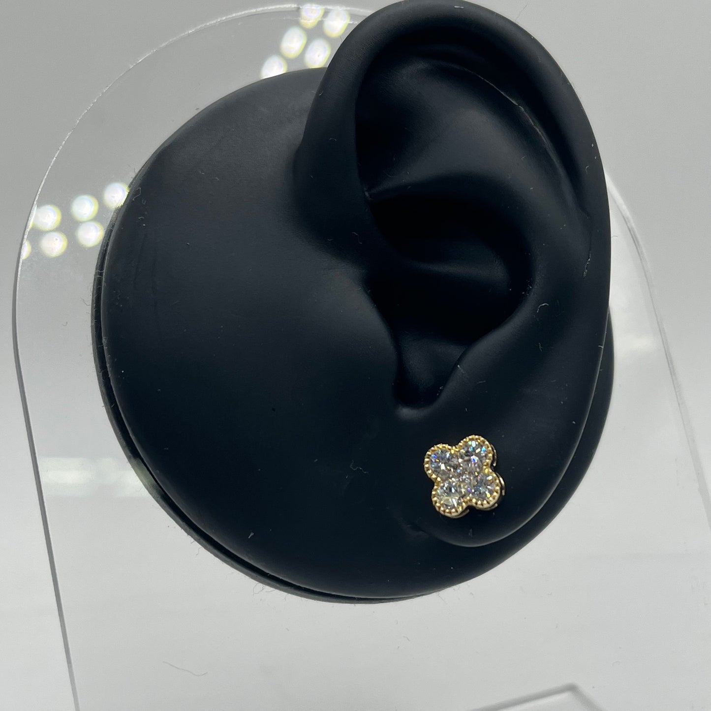 14k Gold LAB Diamond Large Clover Earrings (Screwbacks)