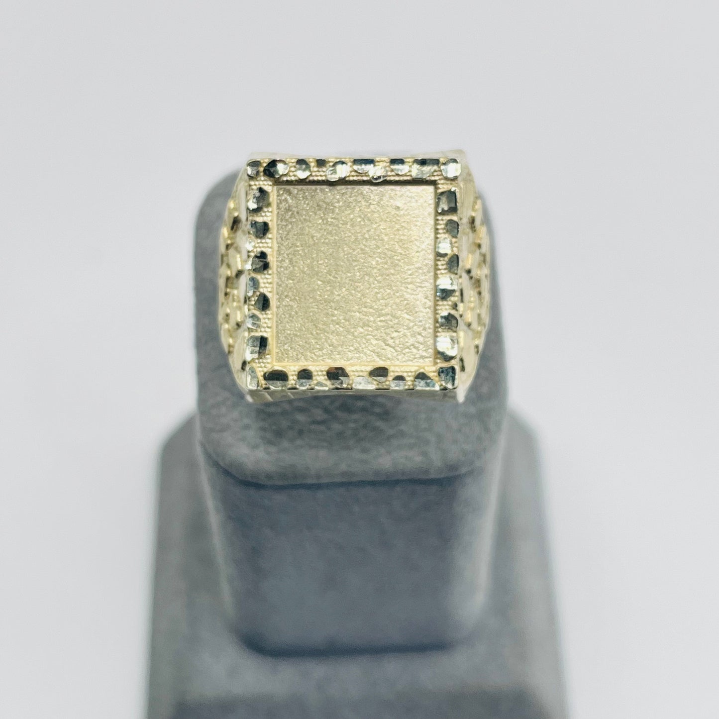 10K Gold Nugget Picture Ring