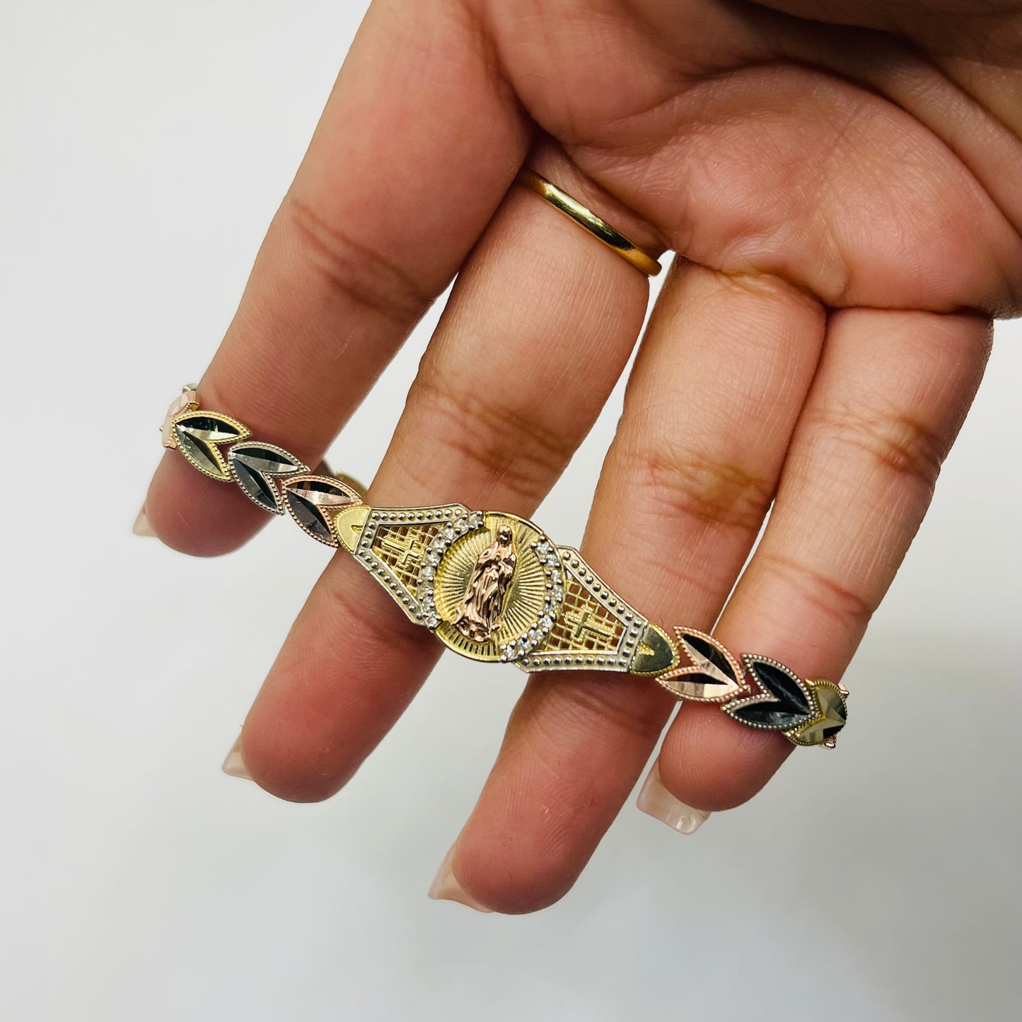 14K Gold Tri-Color Virgin Mary Heart Bracelet (tres oros)