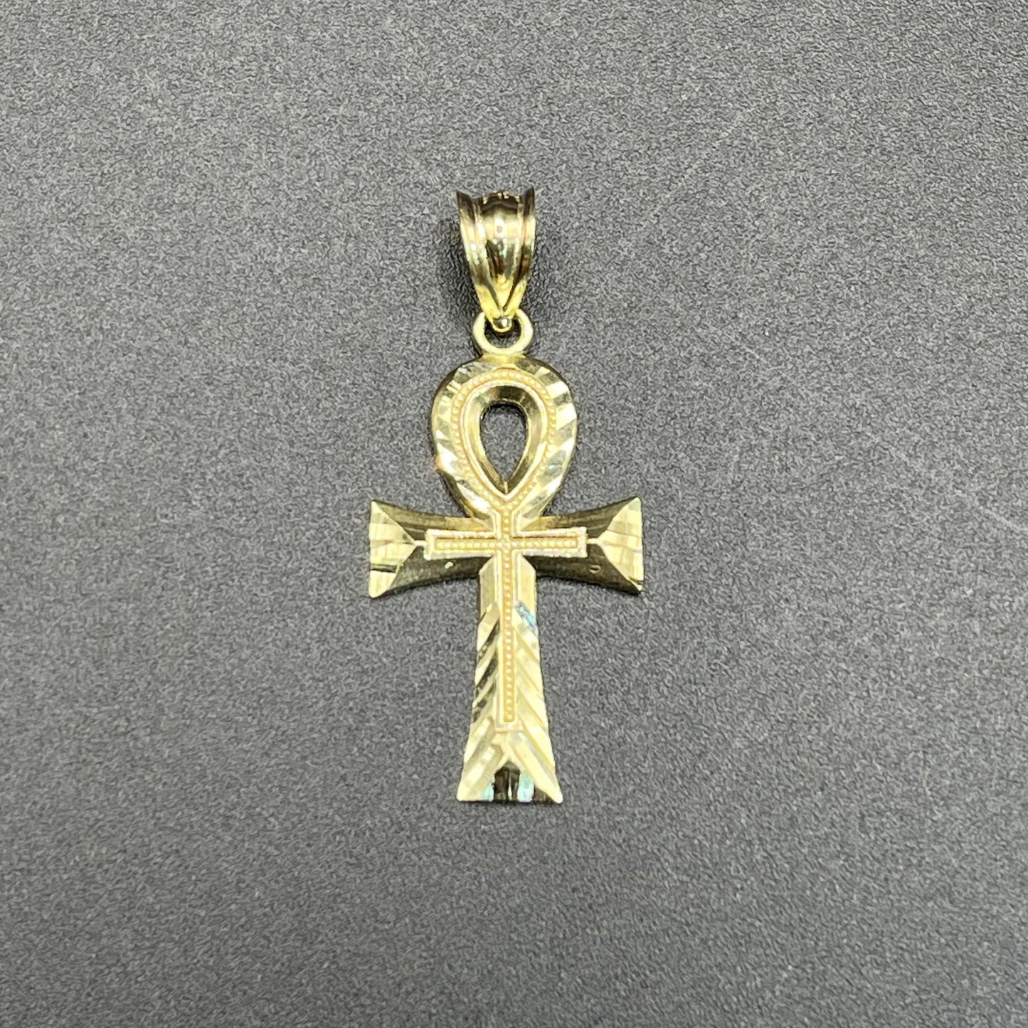 10K Gold Ankh Charm (sm)