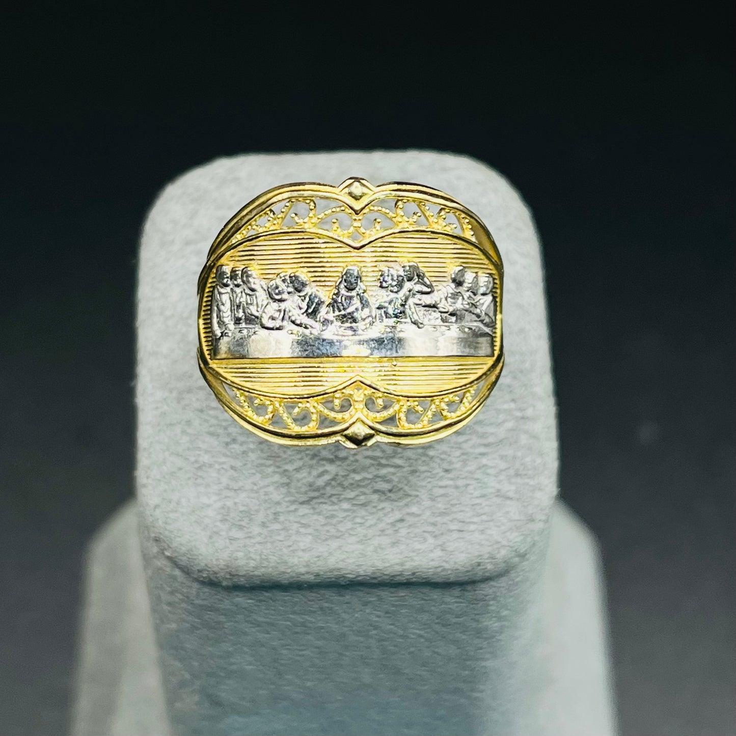 10K Gold Two-Tone Last Supper Ring with Border