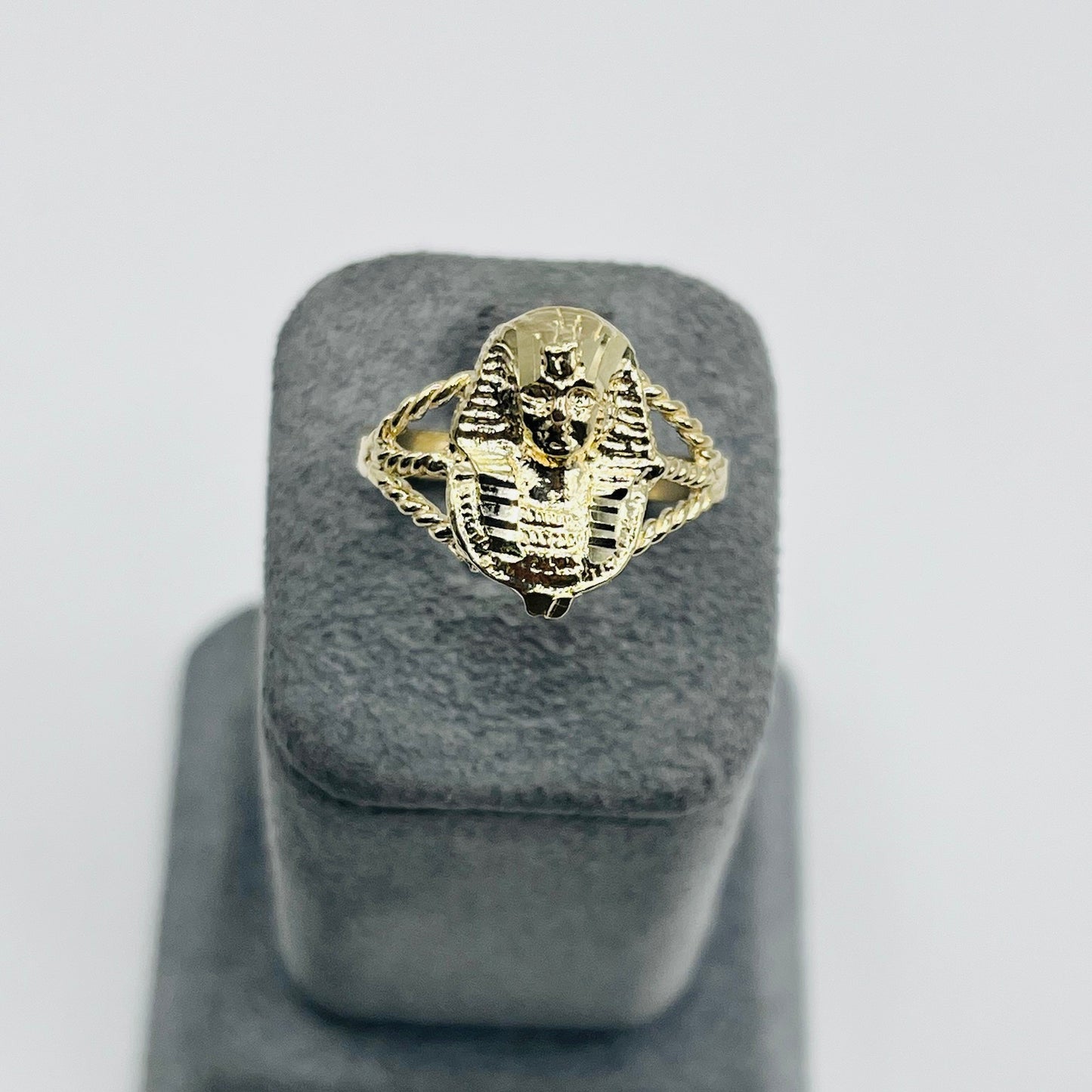 10K Gold Pharoh Ring
