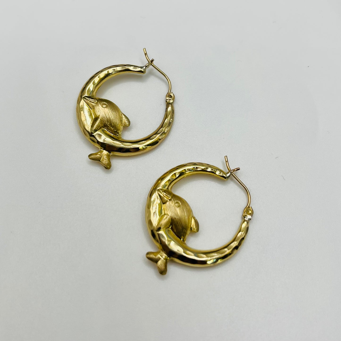 10K Gold Dolphin Hoops Matte Finish (Medium, 1")