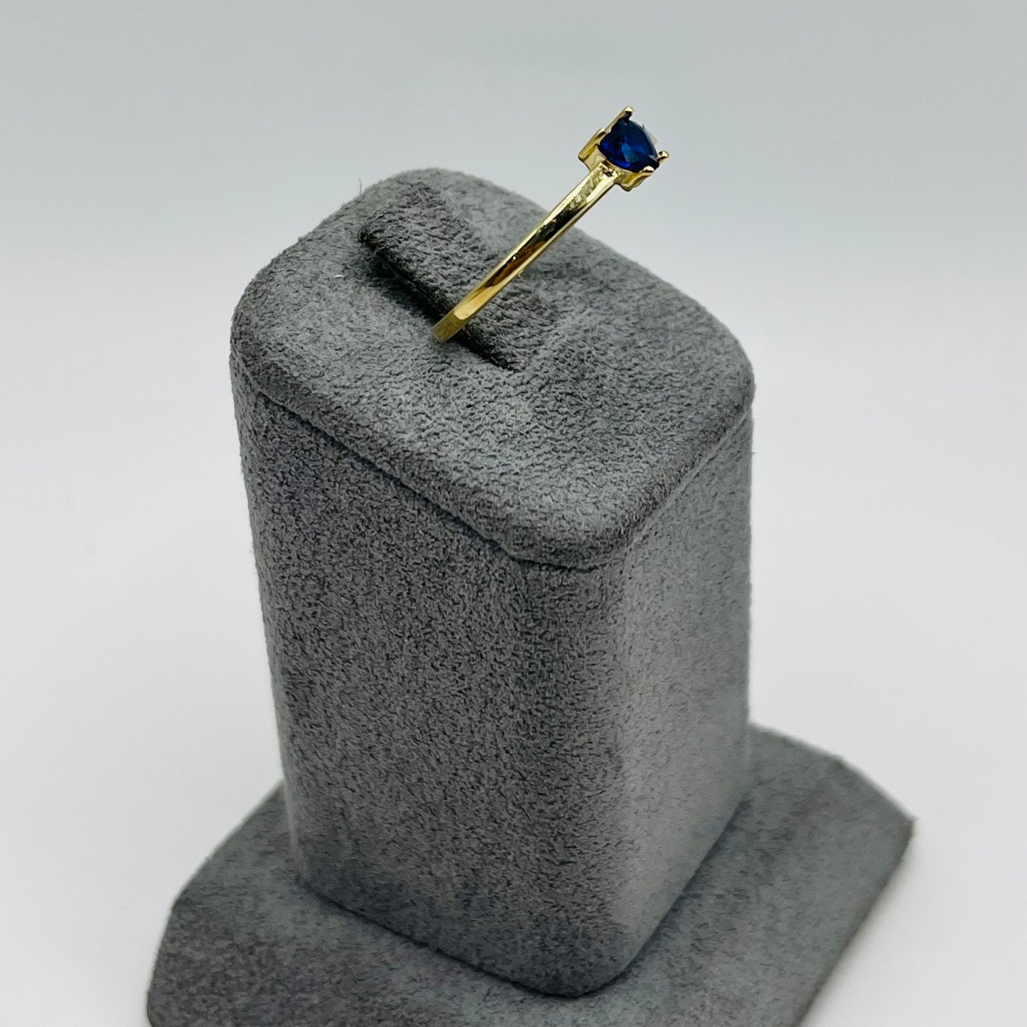 10k Gold Mini Birthstone Ring - Sapphire