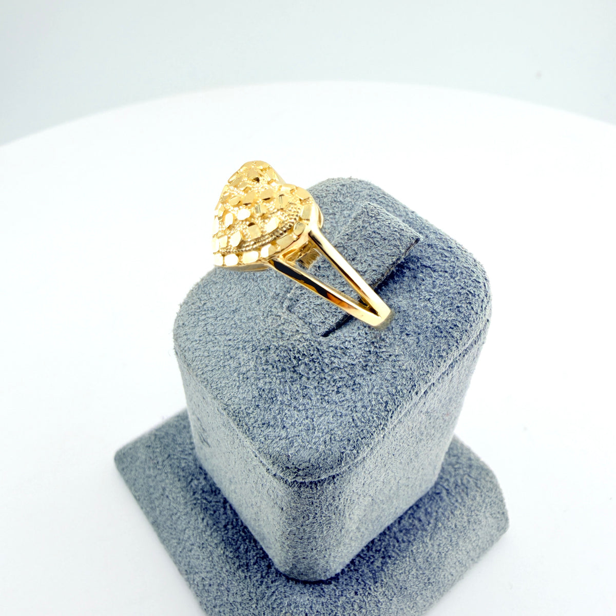 10K Gold Deluxe Heart Nugget Ring