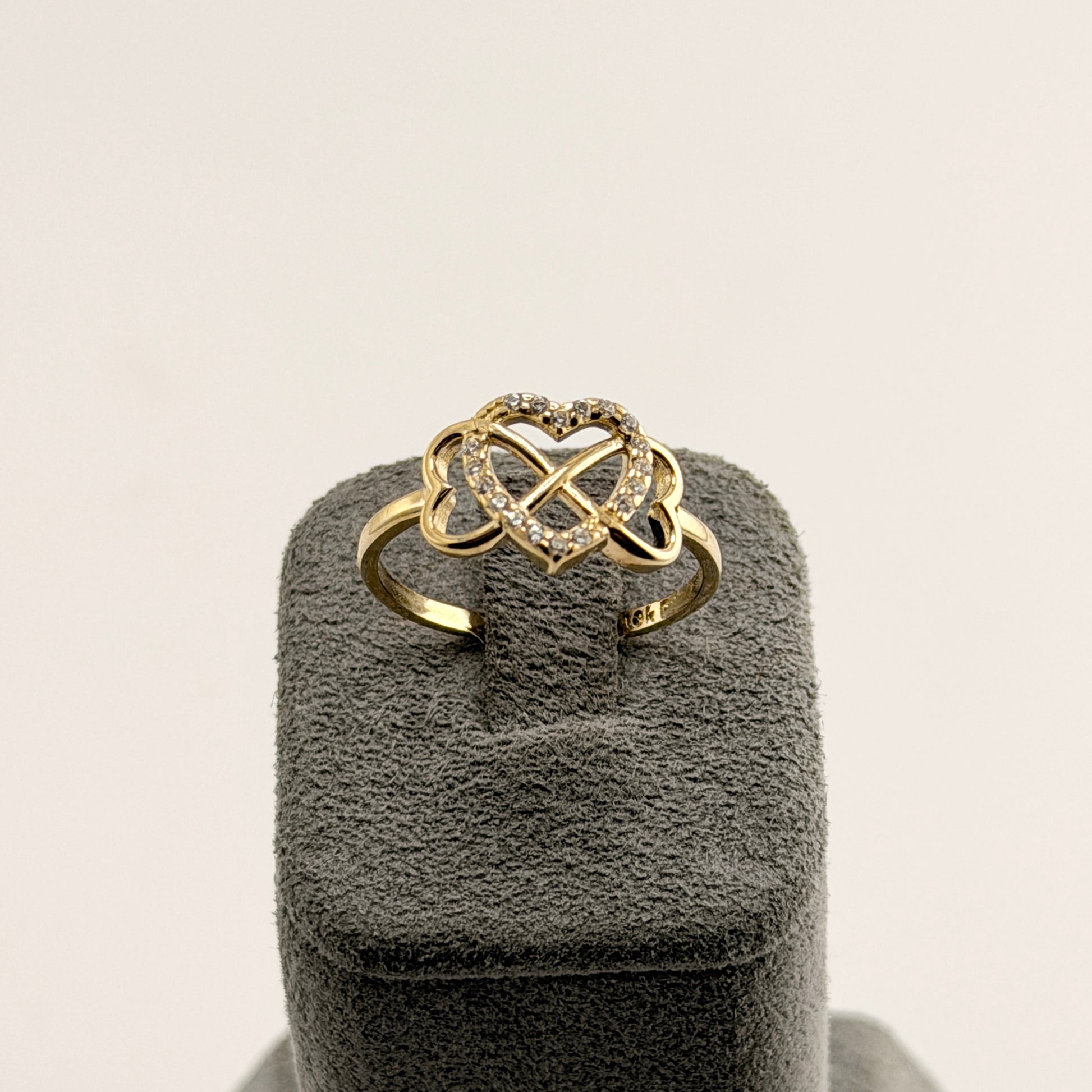 10K-Gold-CZ-Heart-Interlace-Ring