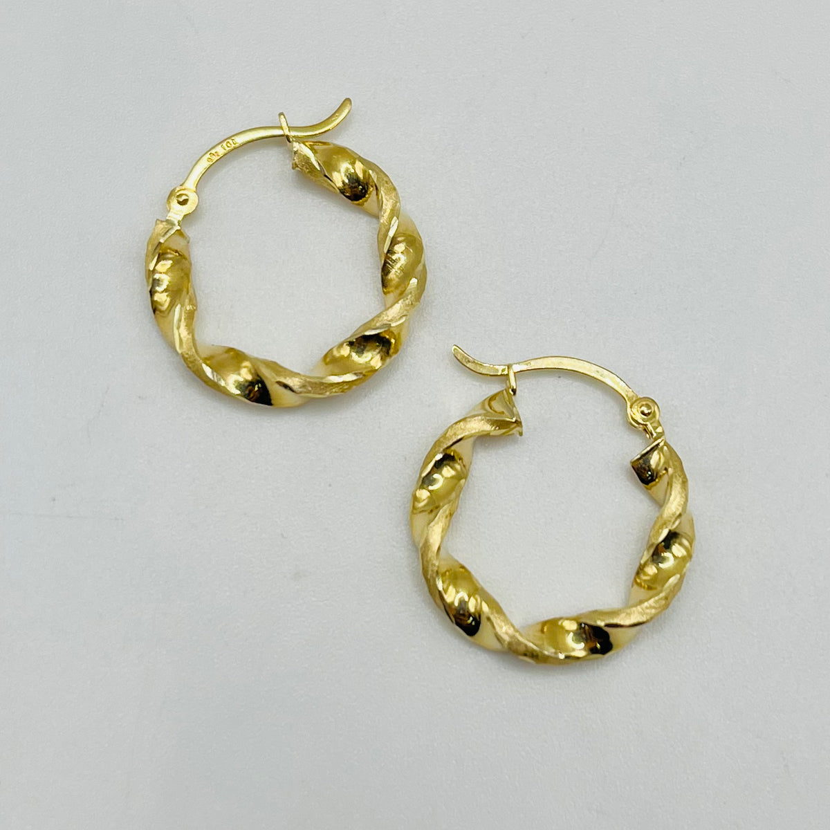 10 Karat Gold Twist Matte Hoops ( 1in)