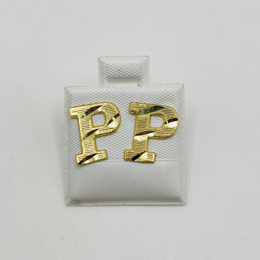 10K Gold initial earrings Featuring a P on a white background