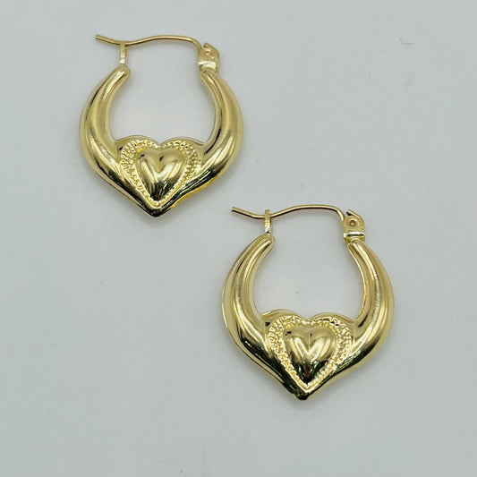 10 karat Gold Mini Heart Hoop earrings