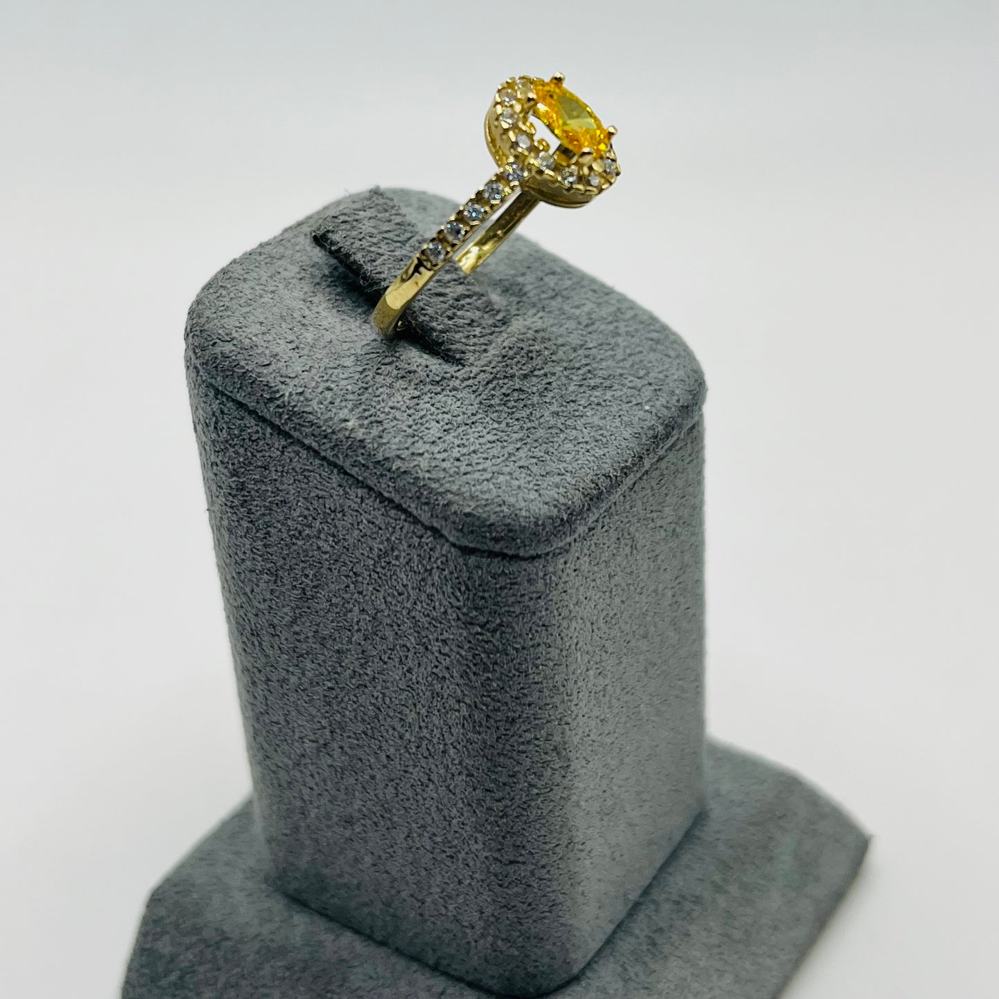 10k Golden Halo Cz Ring