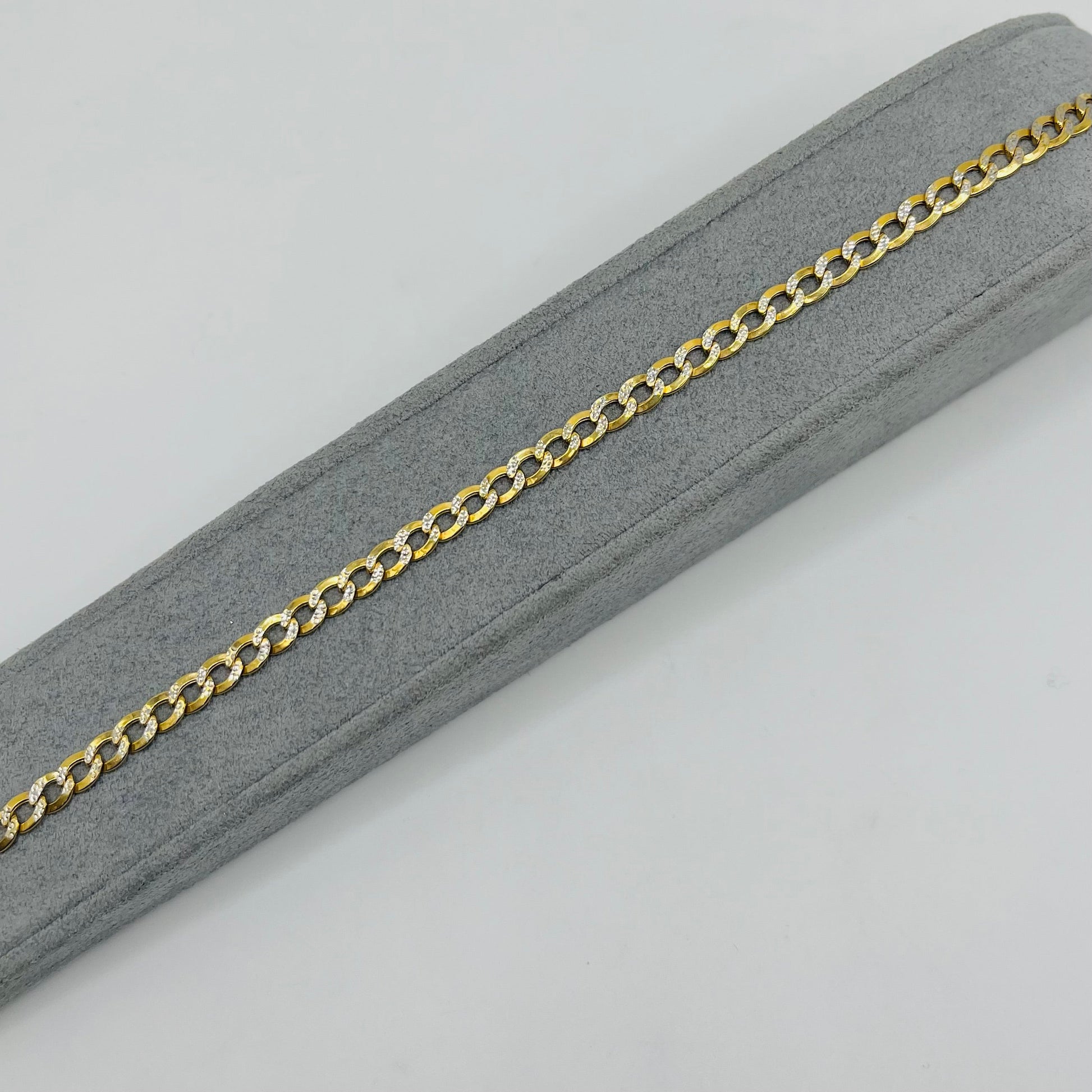 10K Gold Diamond Cut Cuban Bracelet | Width: 4.5mm