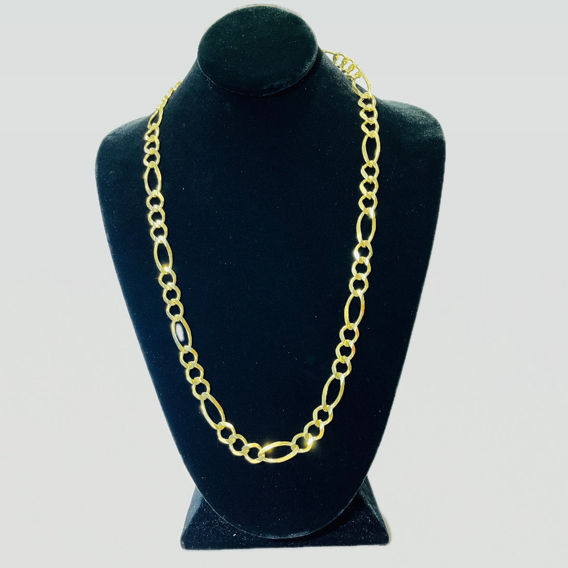 14K Gold Solid Figaro Chain | Width: 9.5mm