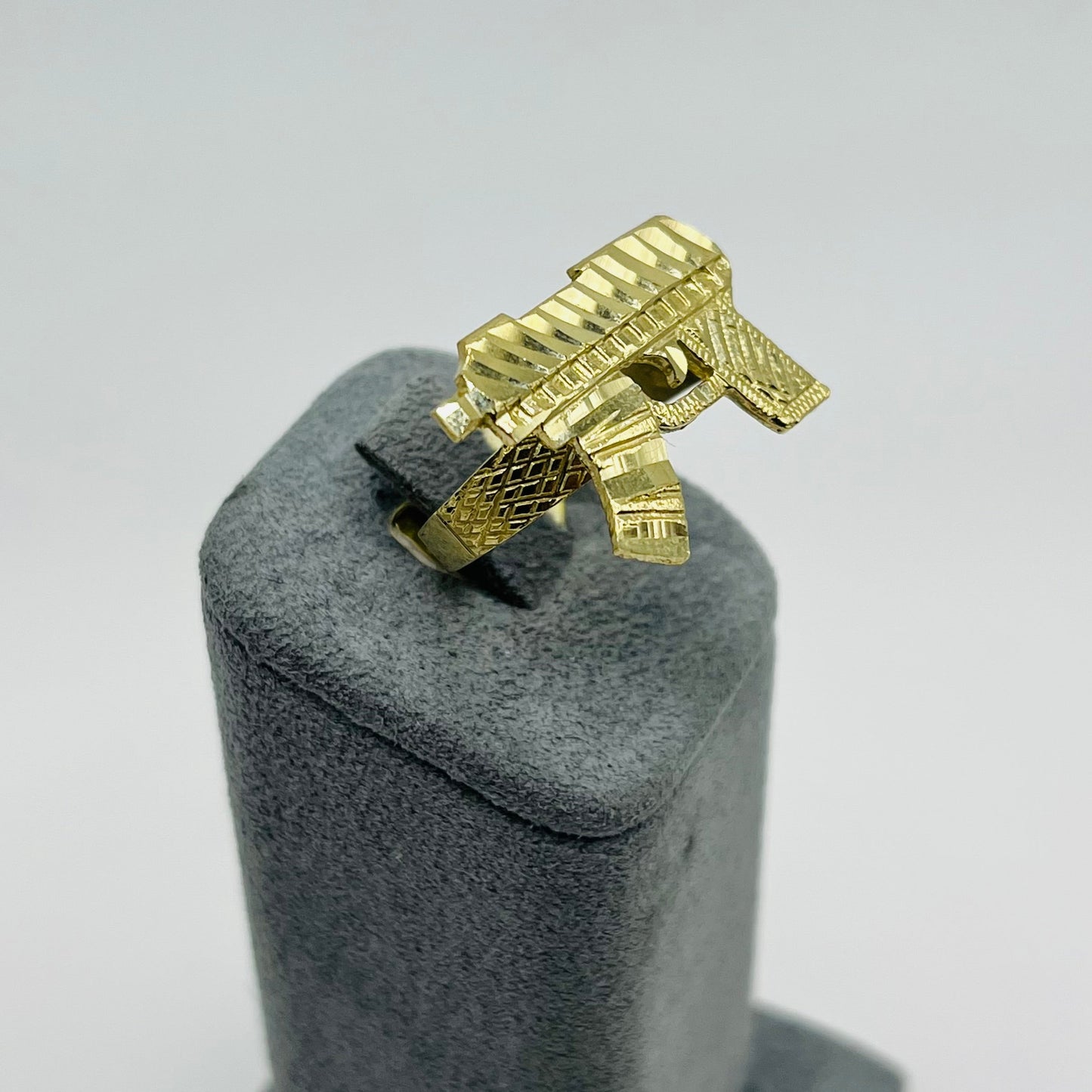 10K Gold Gun Ring | Face Size: 0.9"