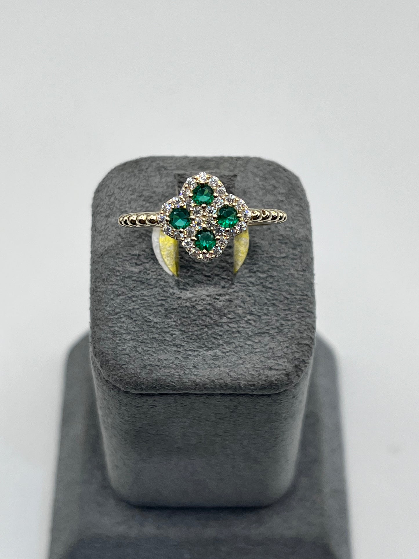 10K Gold CZ Clover Ring