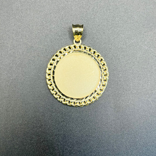 10k Gold Cuban Picture Pendant (SML)