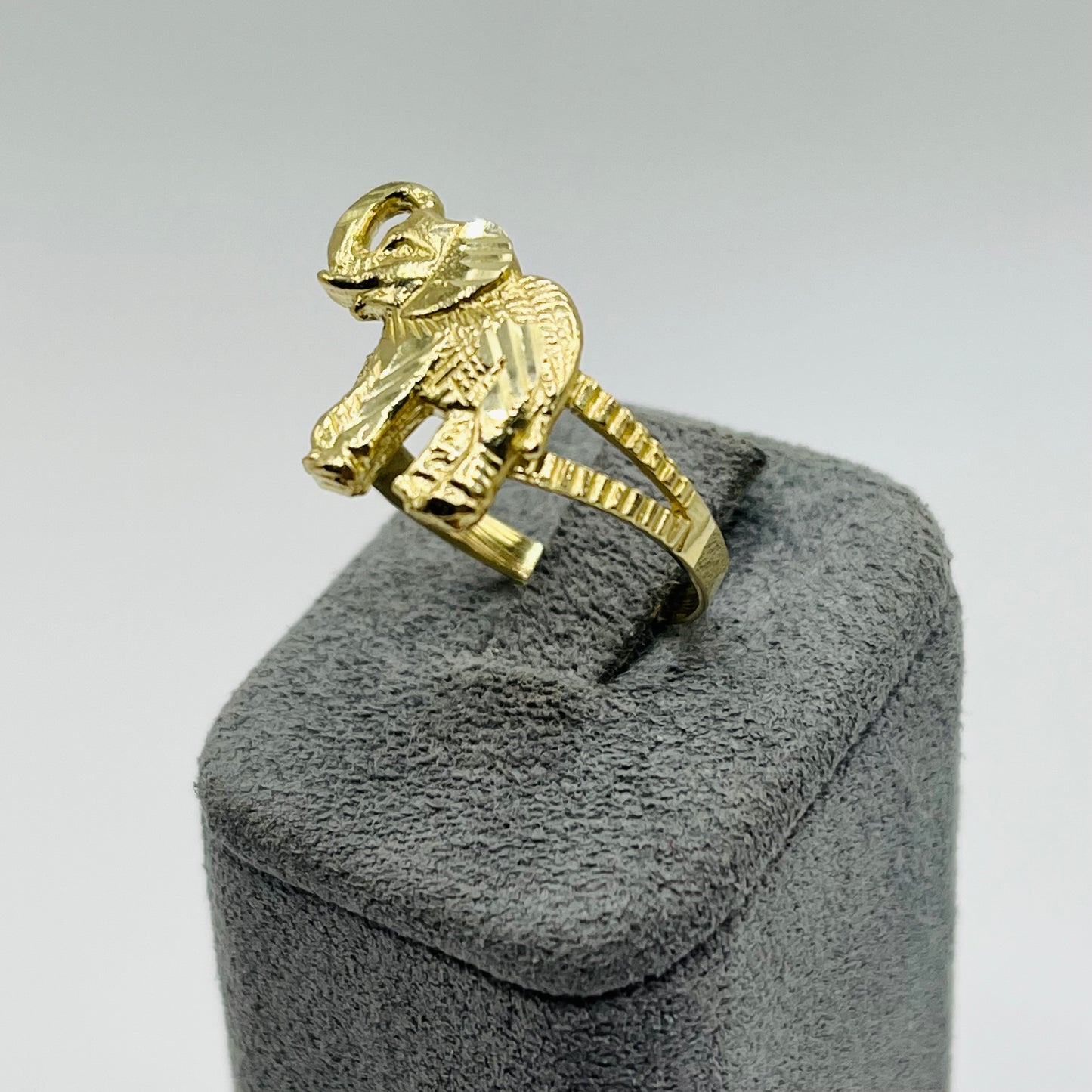 10K Gold Elephant Ring