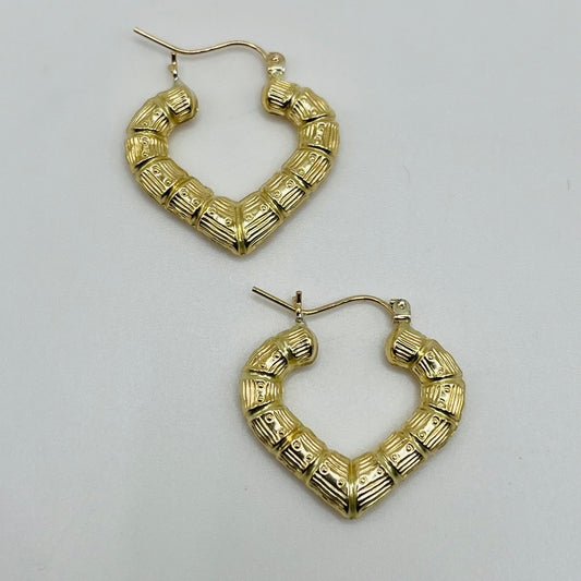 10K Gold Heart Bamboo Hoop Earrings (1 in)