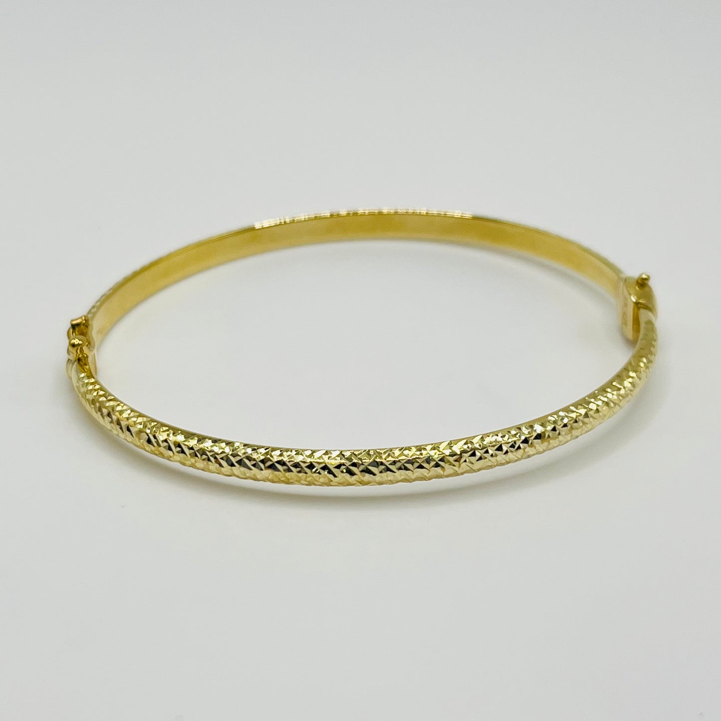 10k Gold Soleia Bangle