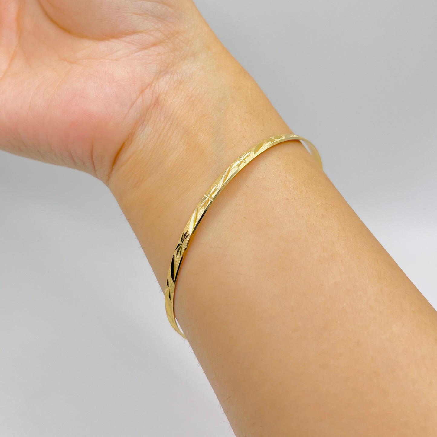 14k Gold Astréa Bangle