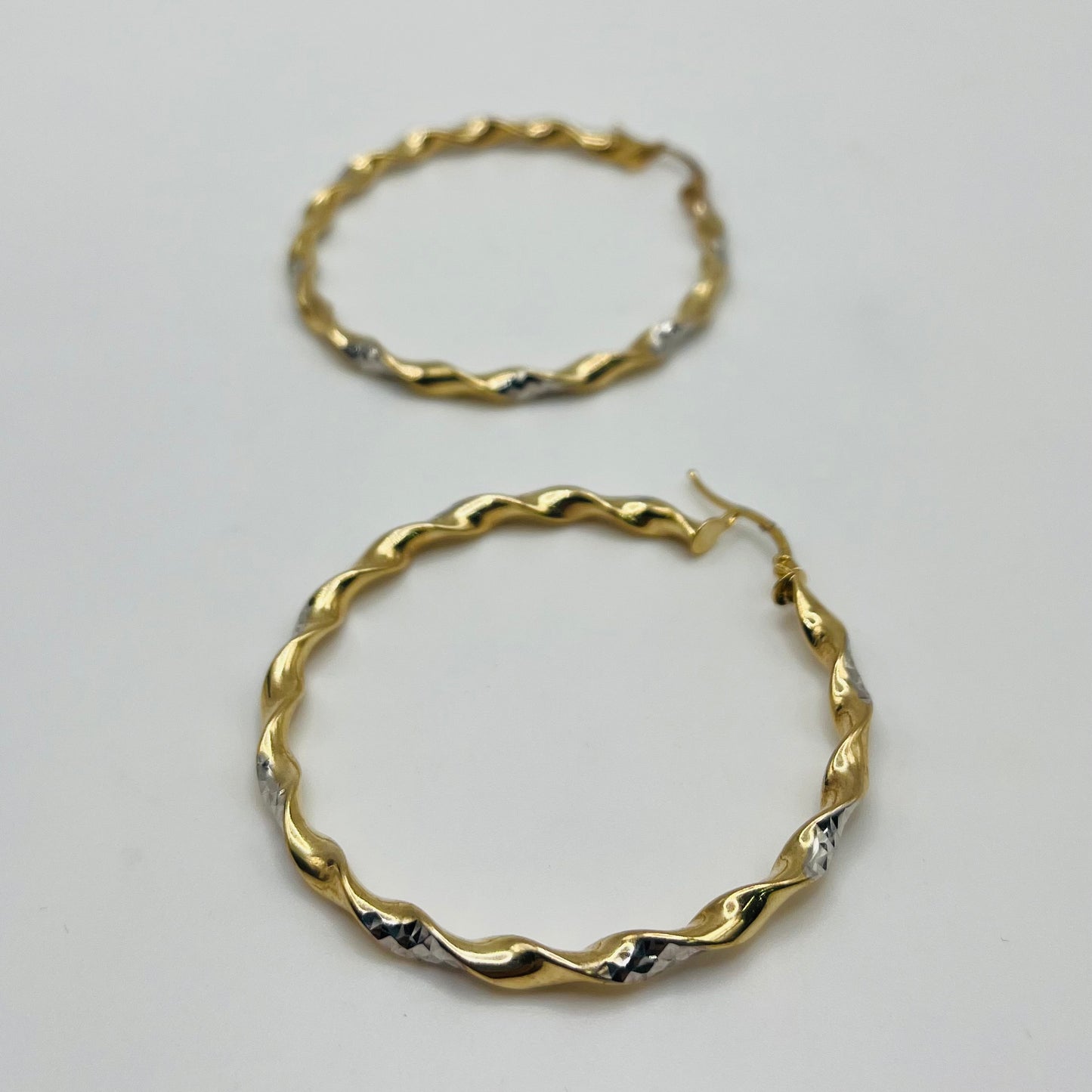 10k Gold Two-Tone Hoops 2in
