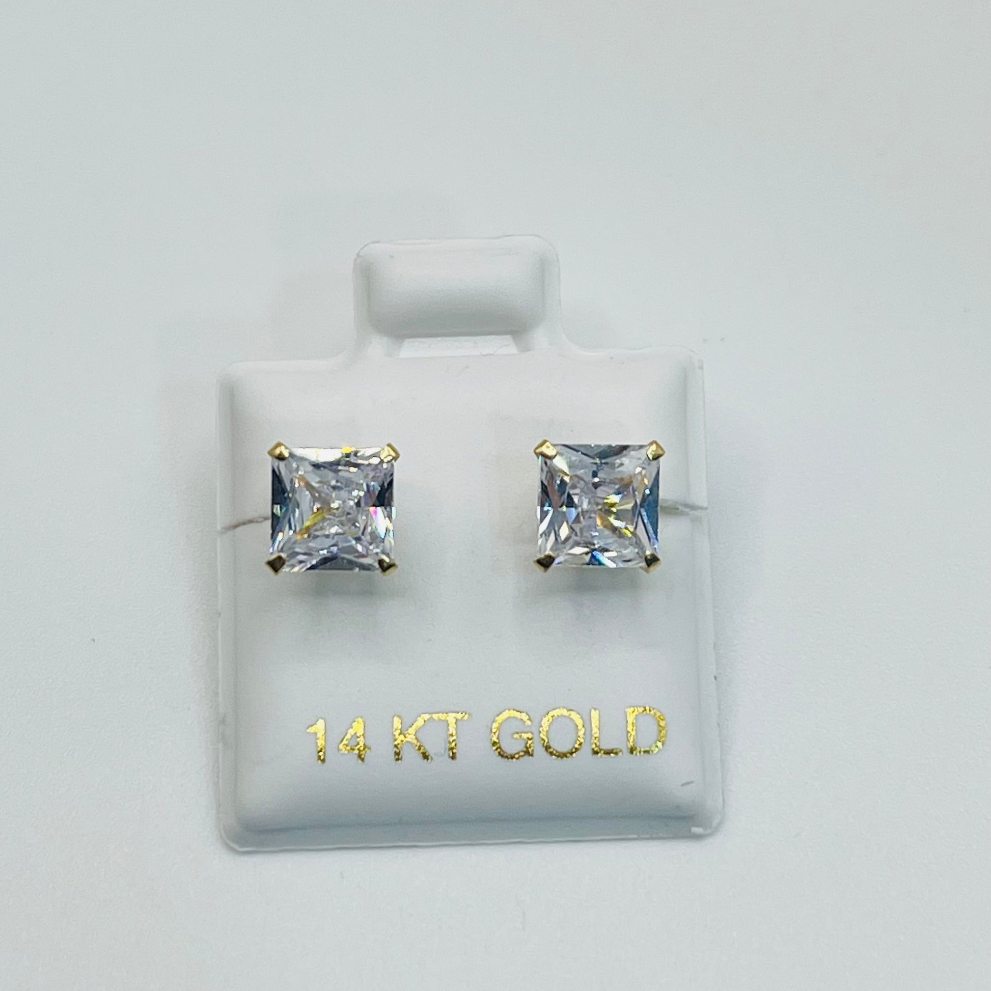 14K Gold Princess Cut Studs | Face Size: 7mm