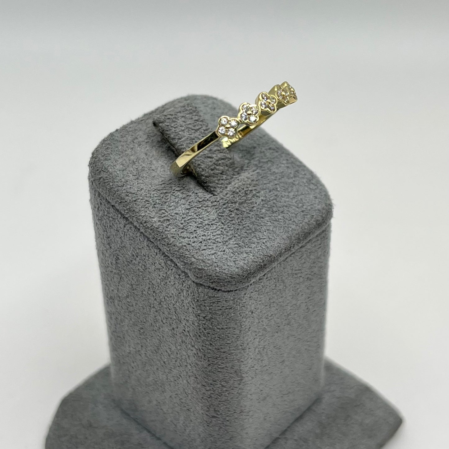 10k Gold WildClover Bloom Ring