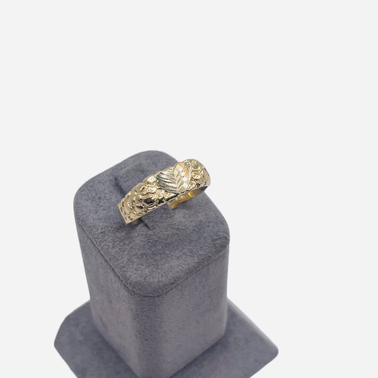 10K Gold Diamond Cut Heart Nugget Band