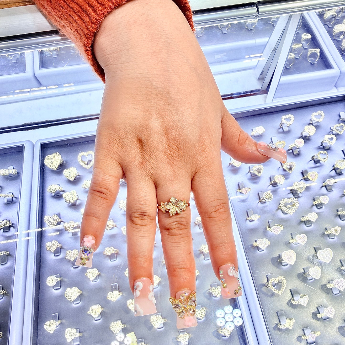 10k Gold Classic Hibiscus Signature Ring (Medium)