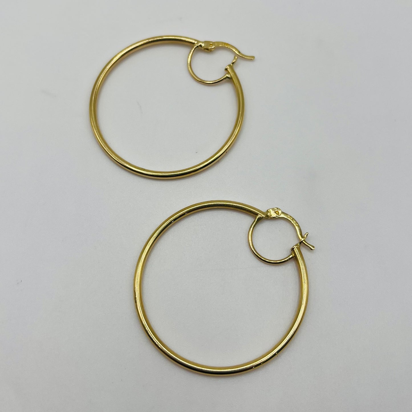 14k Gold Halo Lock Hoop 1.65in