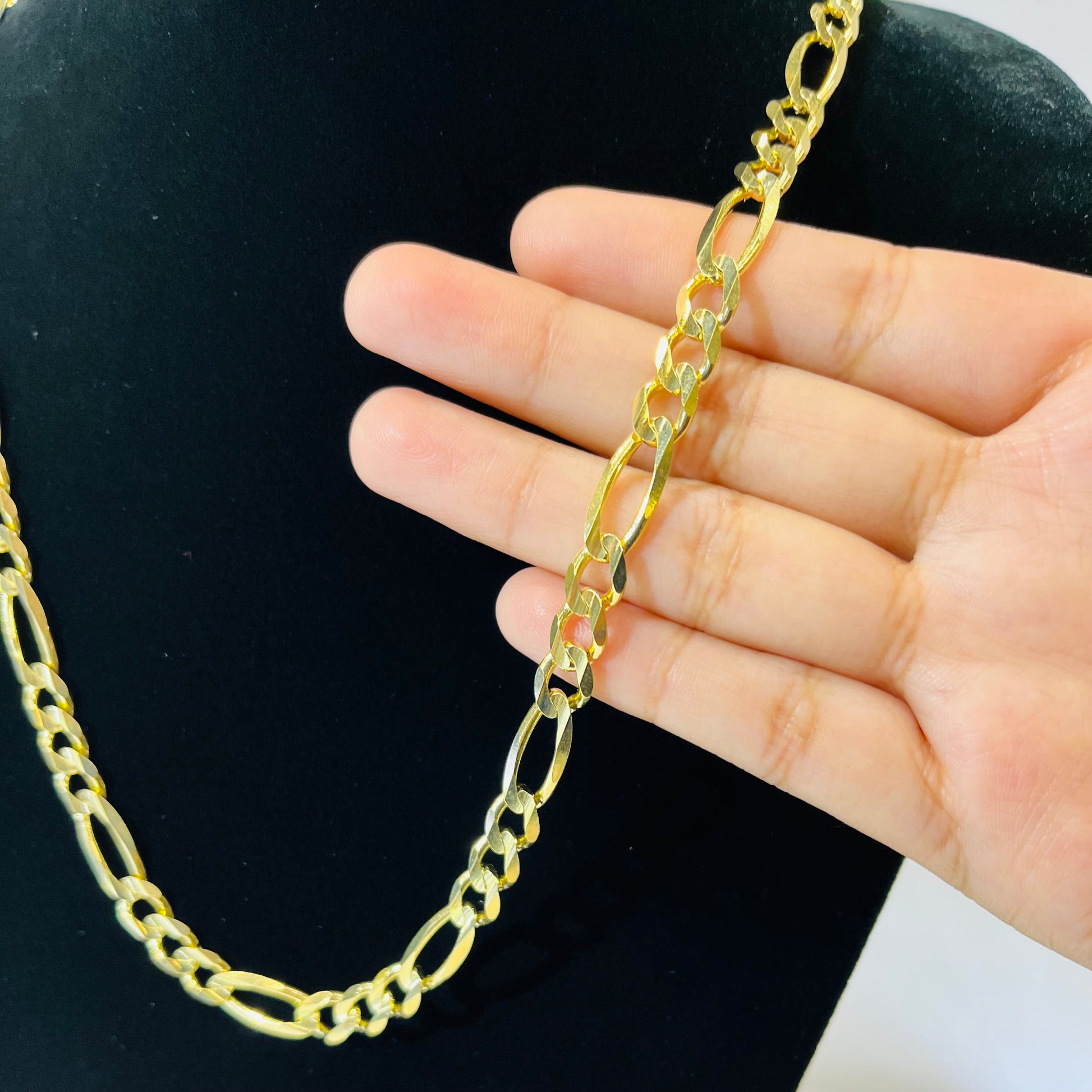 14K Gold Solid Figaro Chain | Width: 7mm