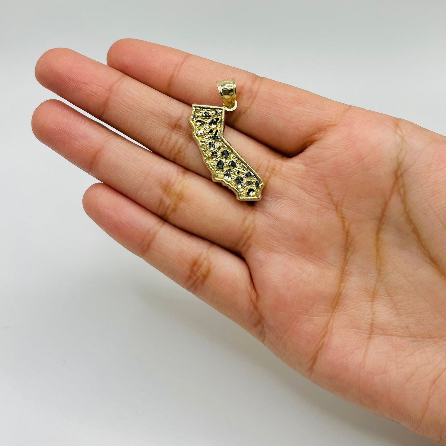 10K Gold Cali Nugget Pendant | Face Size: 24mm